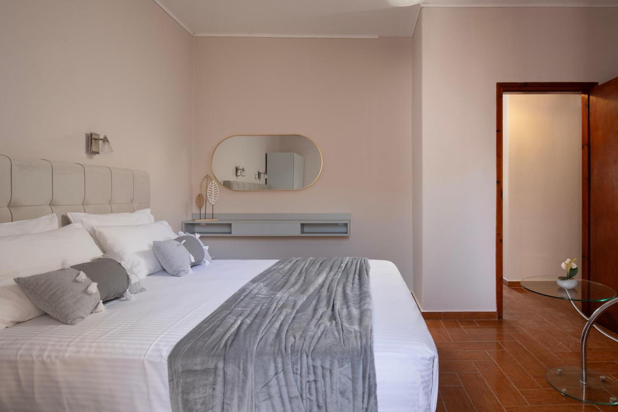 House Giota Apartment Sarti Exterior photo